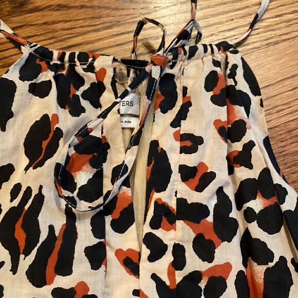 Urban Outfitters Leopard Romper   - Picture 2 of 5